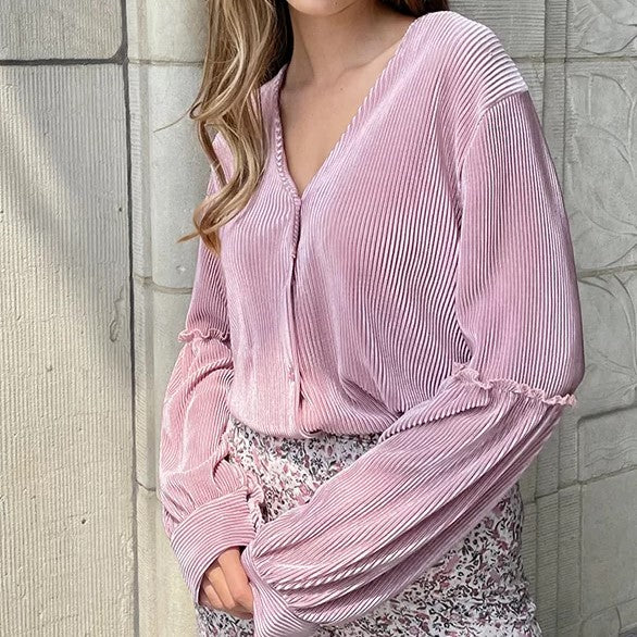 Elegante satijnen blouse met V-halslijn - Afbeelding 6
