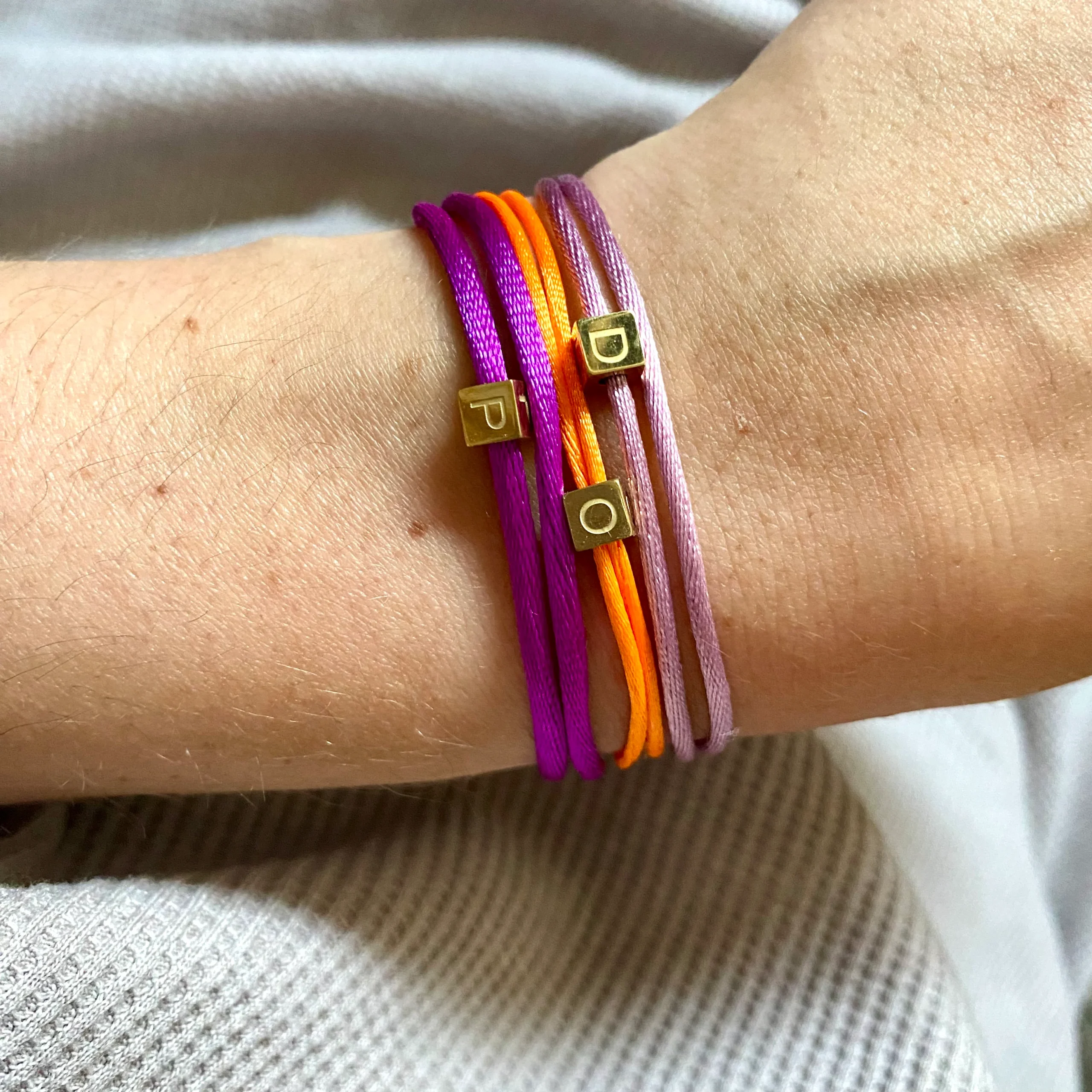 Armband cube letter goud - Afbeelding 3